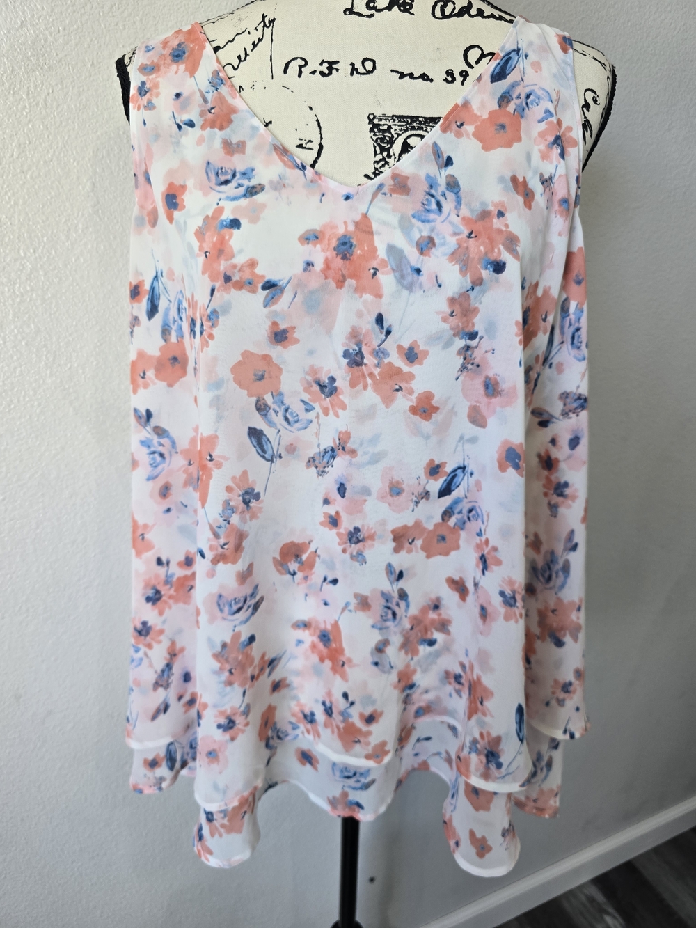 Lane Bryant Floral V-Neck Sleeveless Layered Tank Top, 22